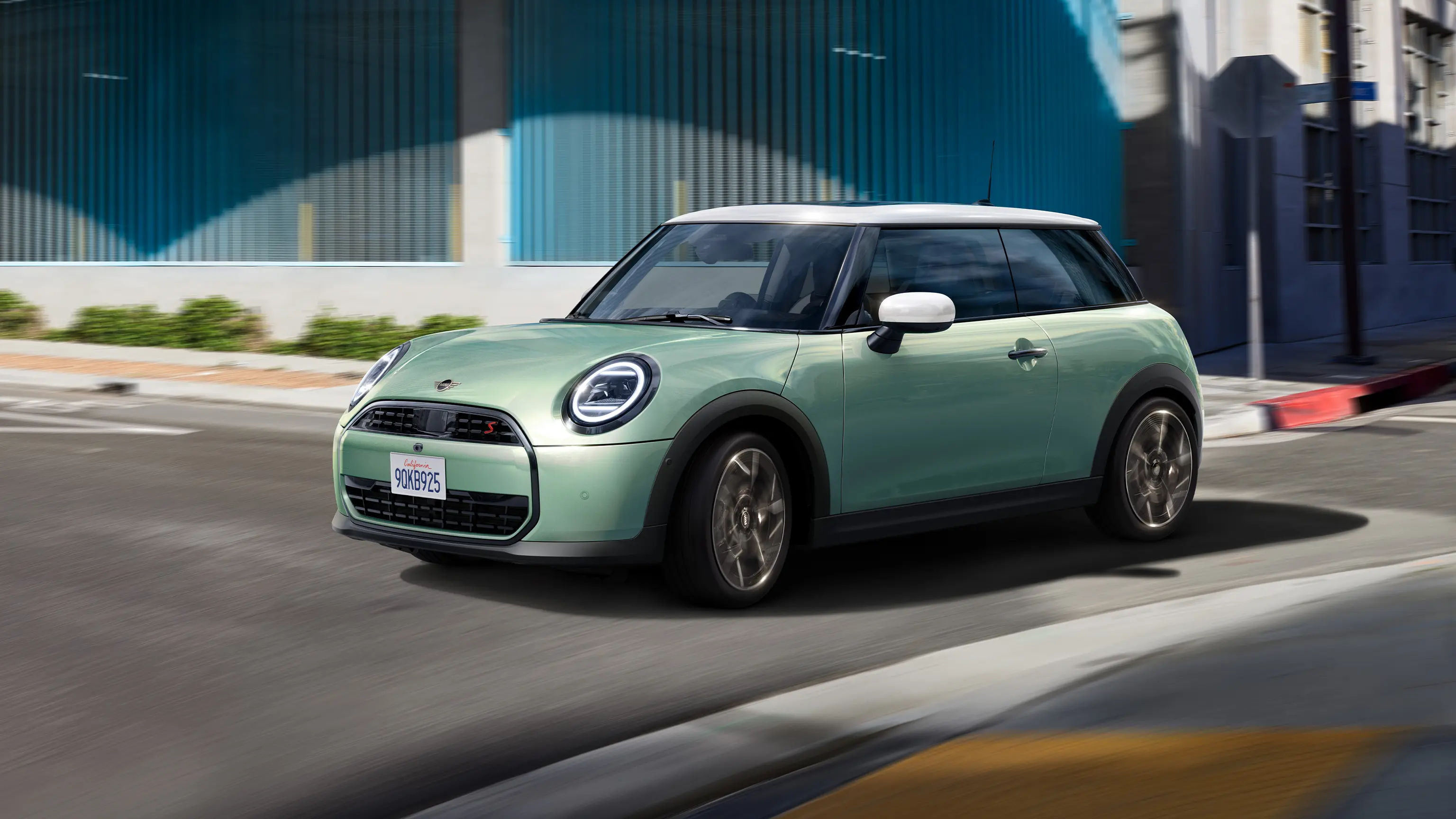 MINI Cooper 3-Door - Features and Functions