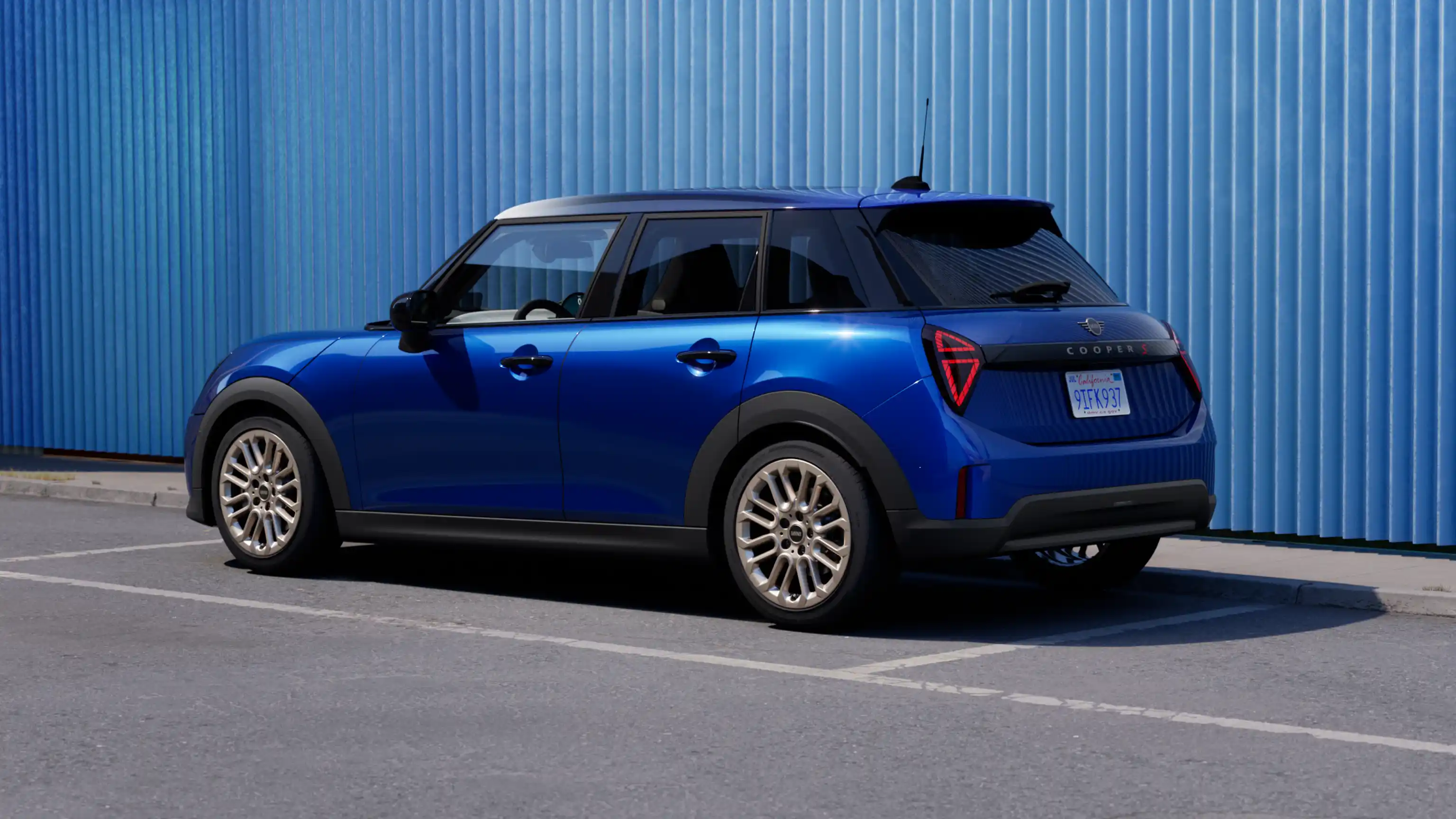 MINI Cooper 5-Door - Overview