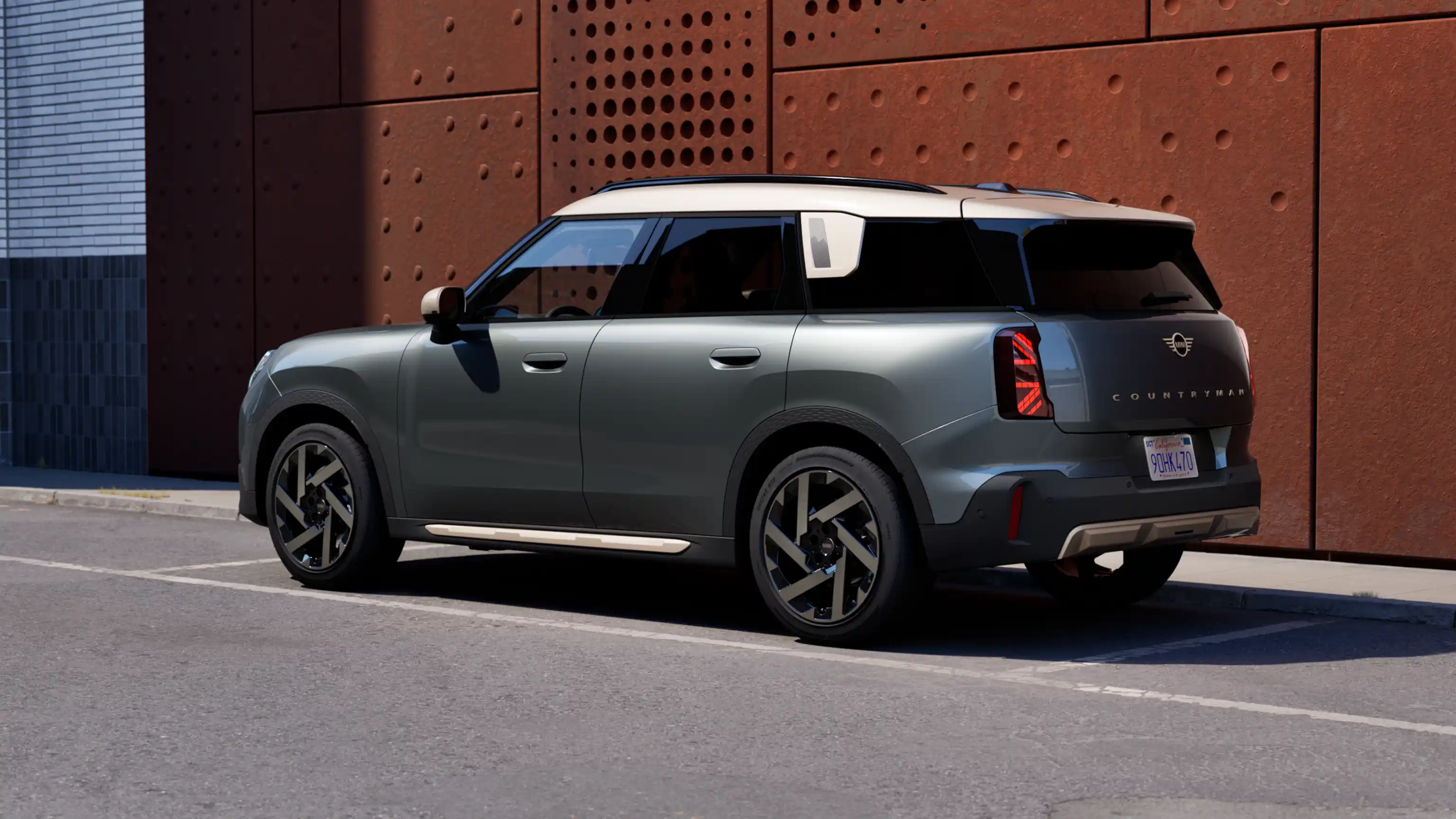 MINI Cooper 5-door - Teaser MINI Countryman