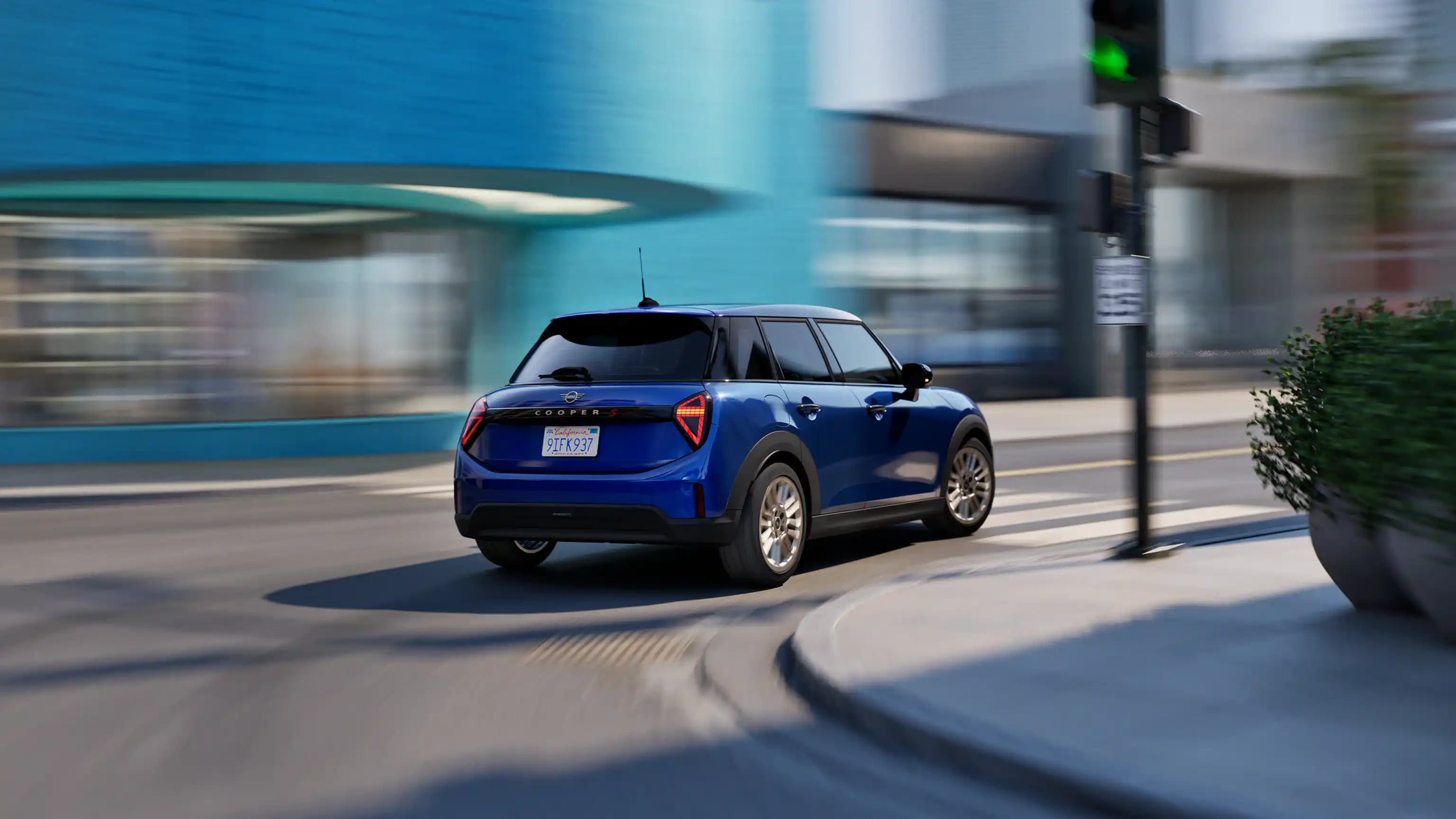 MINI Cooper 5-Door - Driving assistant