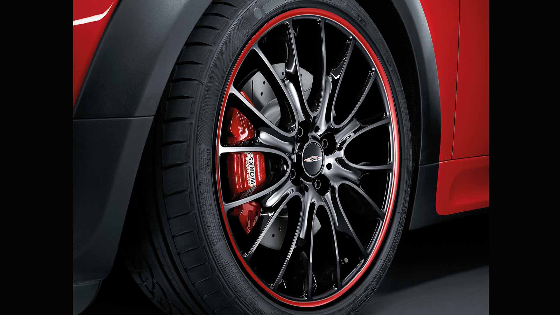 Cross-spoke R113 light alloy wheel Red Stripe