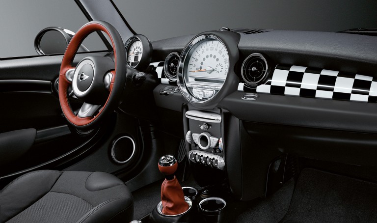 MINI Find an Accessory, Interior Chequered flag design