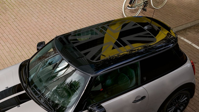 MINI 3-door Hatch – Roof Graphic - Night Jack